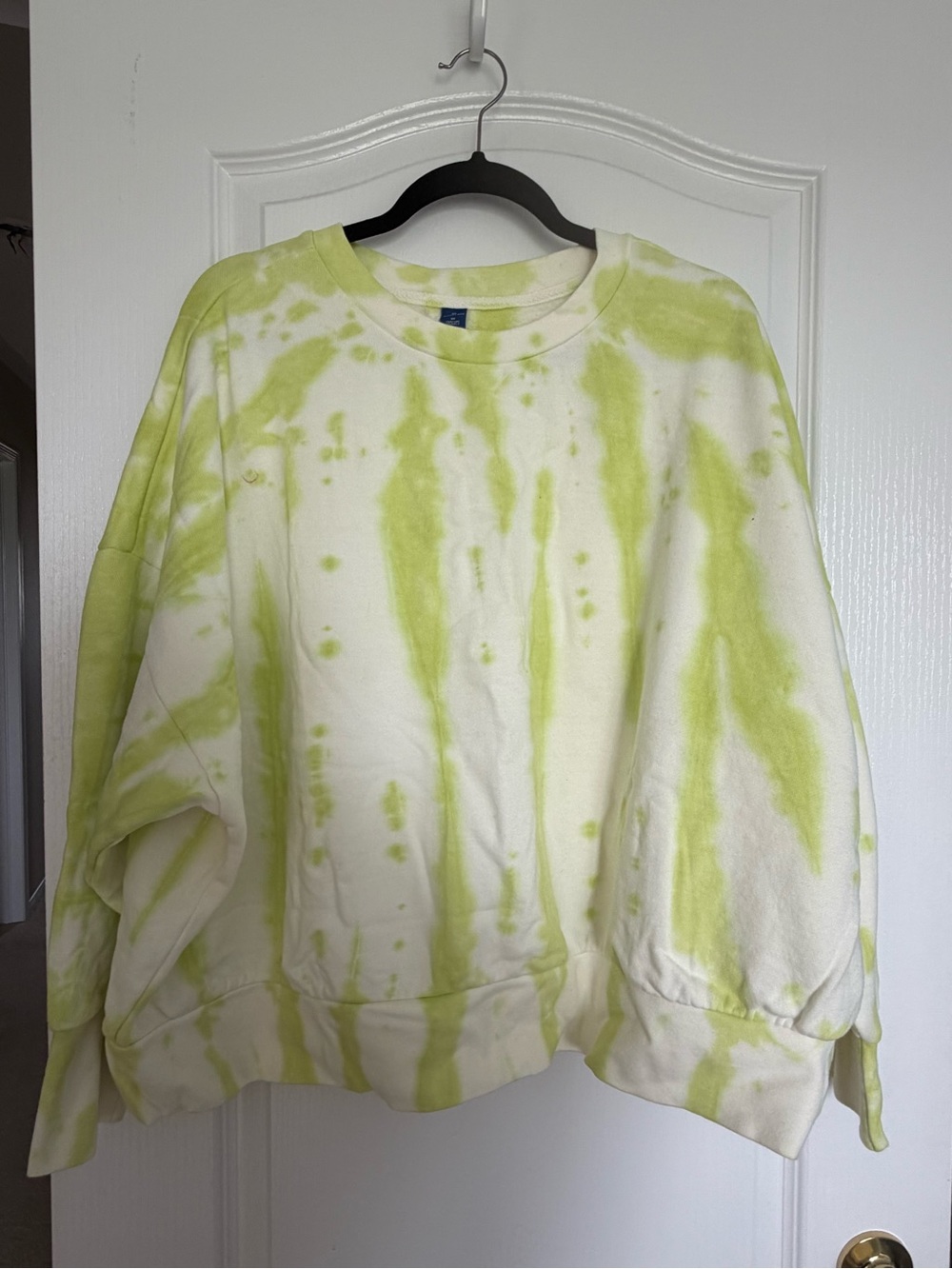Old Navy Cream and Lime Green Tie-Dye Crewneck Sweatshirt